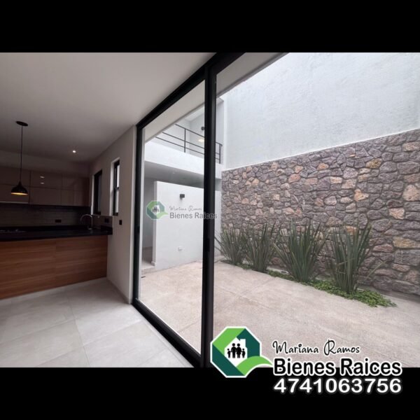 HERMOSA CASA EN VENTA🏡🏡🏡con 4 Recamaras