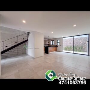 HERMOSA CASA EN VENTA🏡🏡🏡con 4 Recamaras