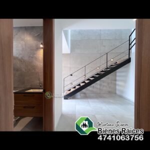 HERMOSA CASA EN VENTA🏡🏡🏡con 4 Recamaras
