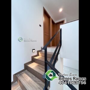 HERMOSA CASA EN VENTA🏡🏡🏡con 4 Recamaras