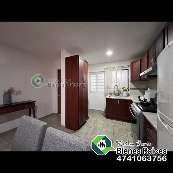 Casa seminueva en Venta🏡🏡 3 Habitaciones en Lagos de Moreno