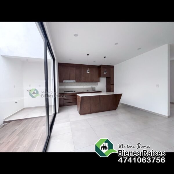 Casa en Pre-venta 🏡🏡 en Lagos de Moreno