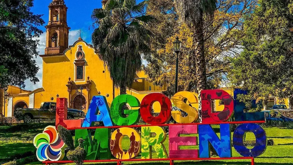 Letras-templo refugio-casas-en-venta-en-lagos-de-moreno